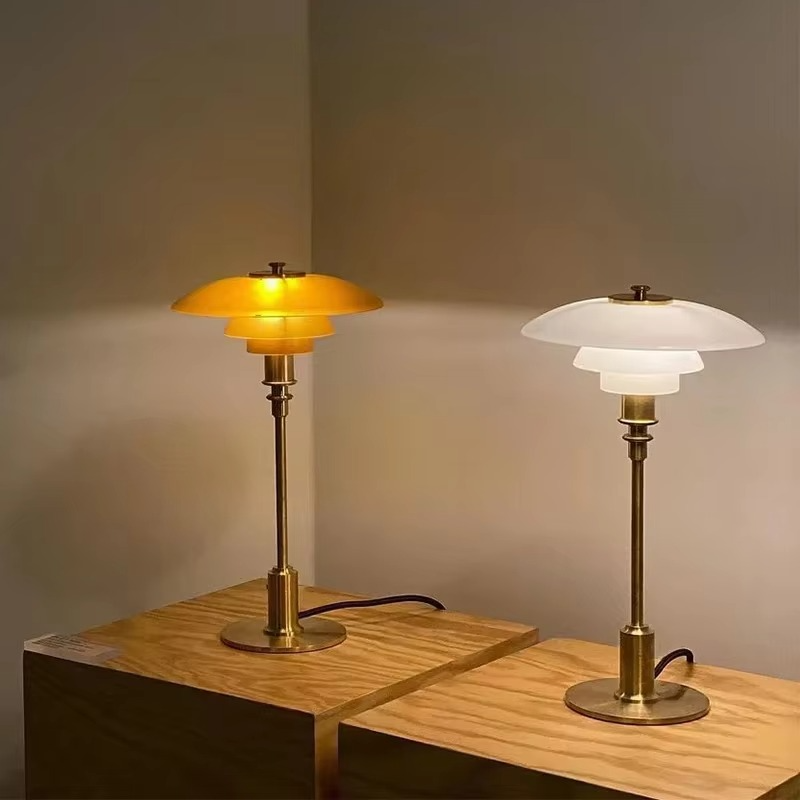 Amber Glass Table Lamp – Scandinavian Minimalist Design 2