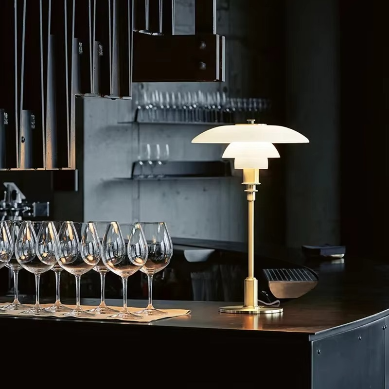 Amber Glass Table Lamp – Scandinavian Minimalist Design 3