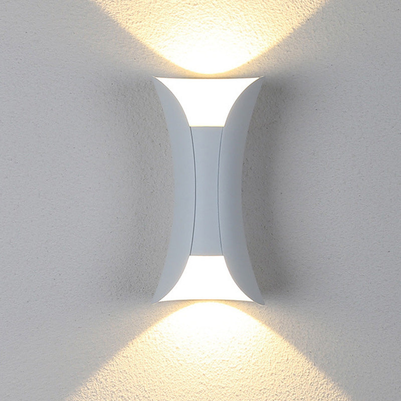 Curved Outdoor LED Wall Light — IP65 Waterproof Garden Lamp 3