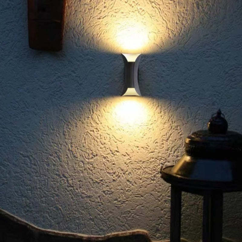 Curved Outdoor LED Wall Light — IP65 Waterproof Garden Lamp 5