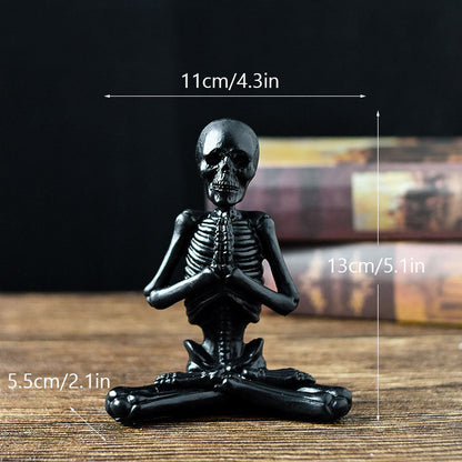 Halloween Resin Figurine — Vintage Black or White Ornament 10