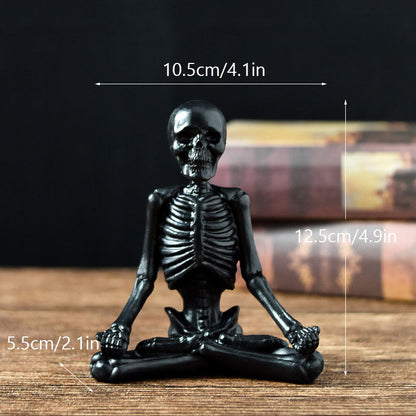Halloween Resin Figurine — Vintage Black or White Ornament 9