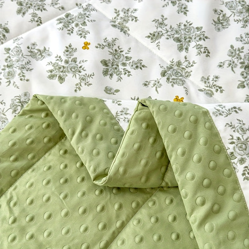 Lightweight Floral Summer Quilt — Breathable Thin Bedding 10