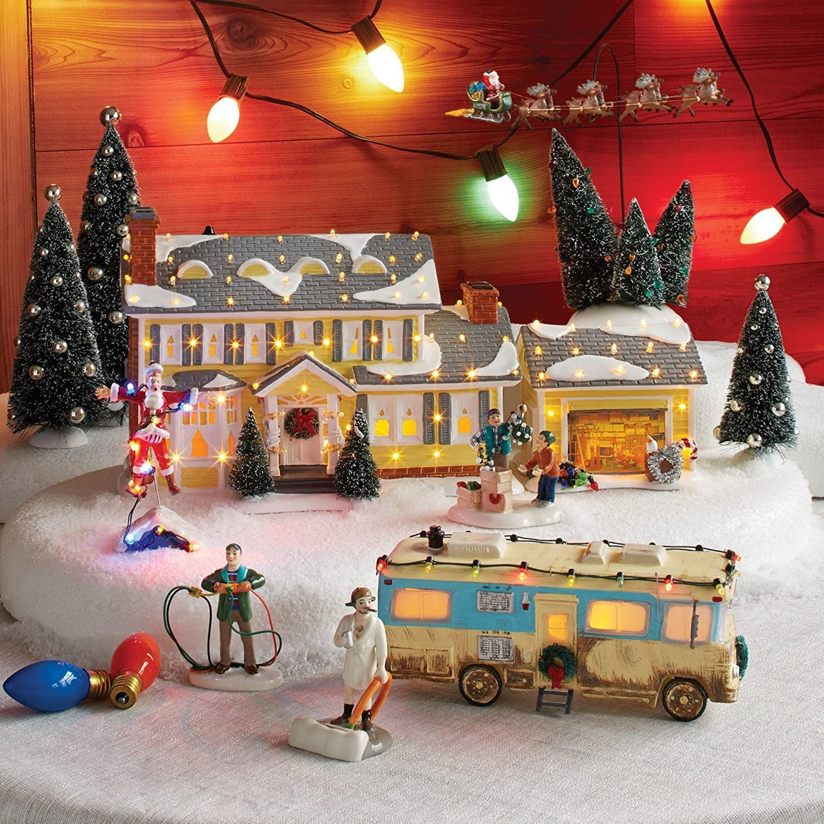 Miniature Christmas House Desktop Decor — Resin Holiday Figurine 1