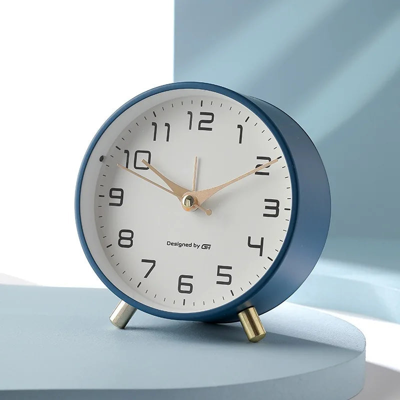 Modern Scandinavian Silent Table Clock — Sweep Movement 1