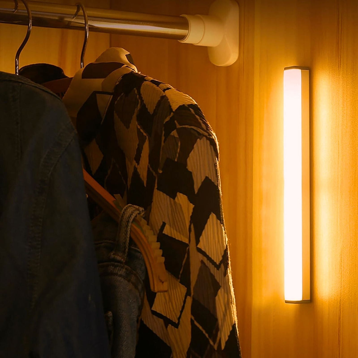 Motion-Activated LED Light Bar — Plug-In Auto Sensor Lamp 3