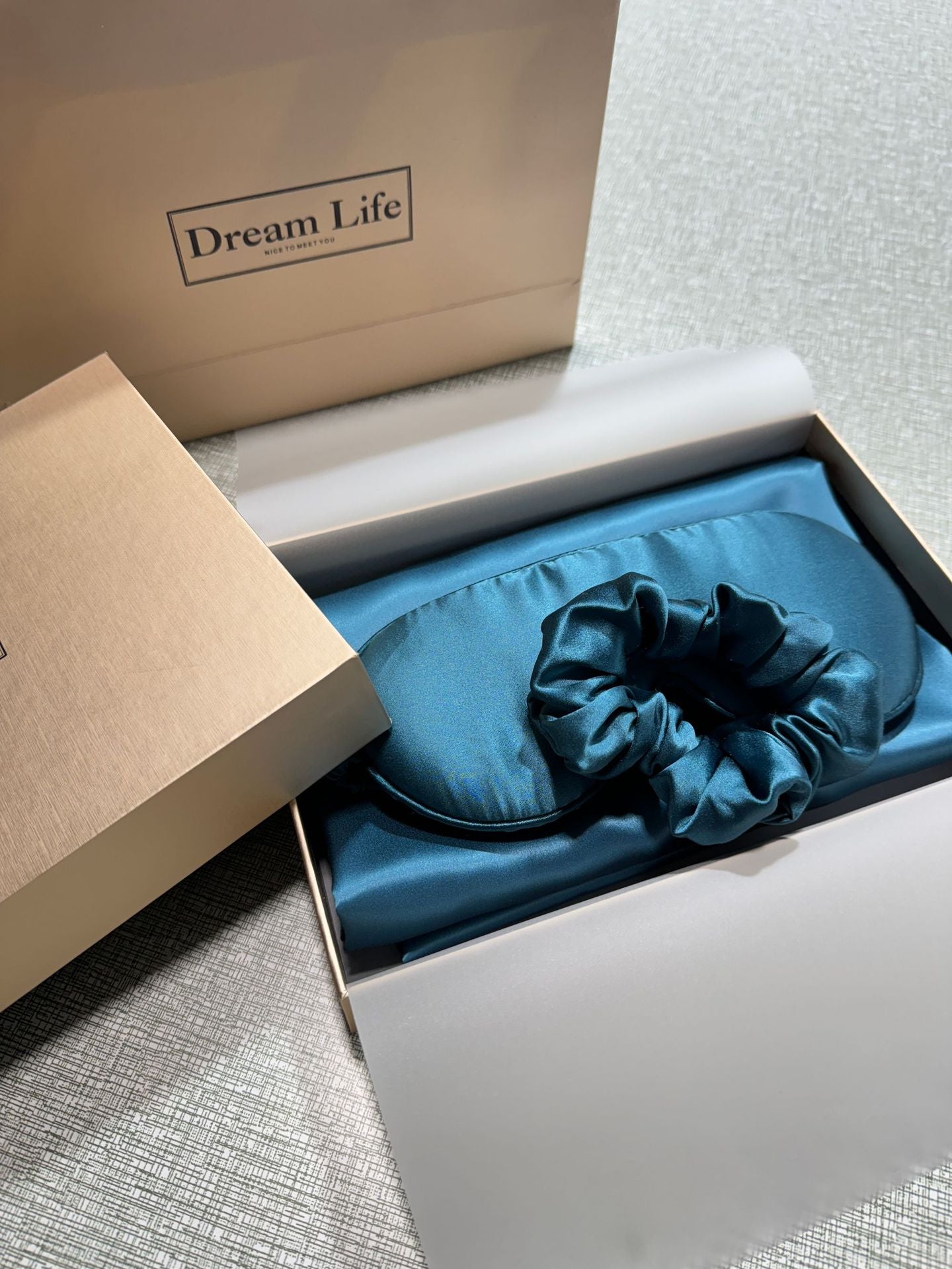 Mulberry Silk Sleep Set — Pillowcase, Eye Mask & Scrunchie 14