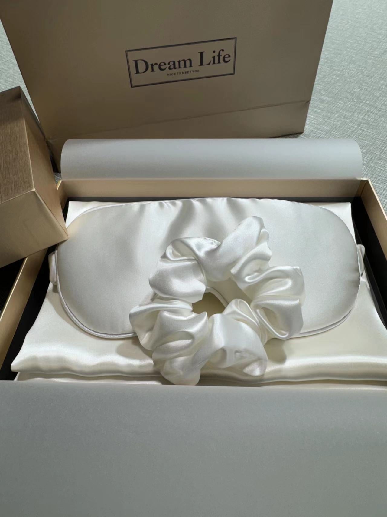 Mulberry Silk Sleep Set — Pillowcase, Eye Mask & Scrunchie 3