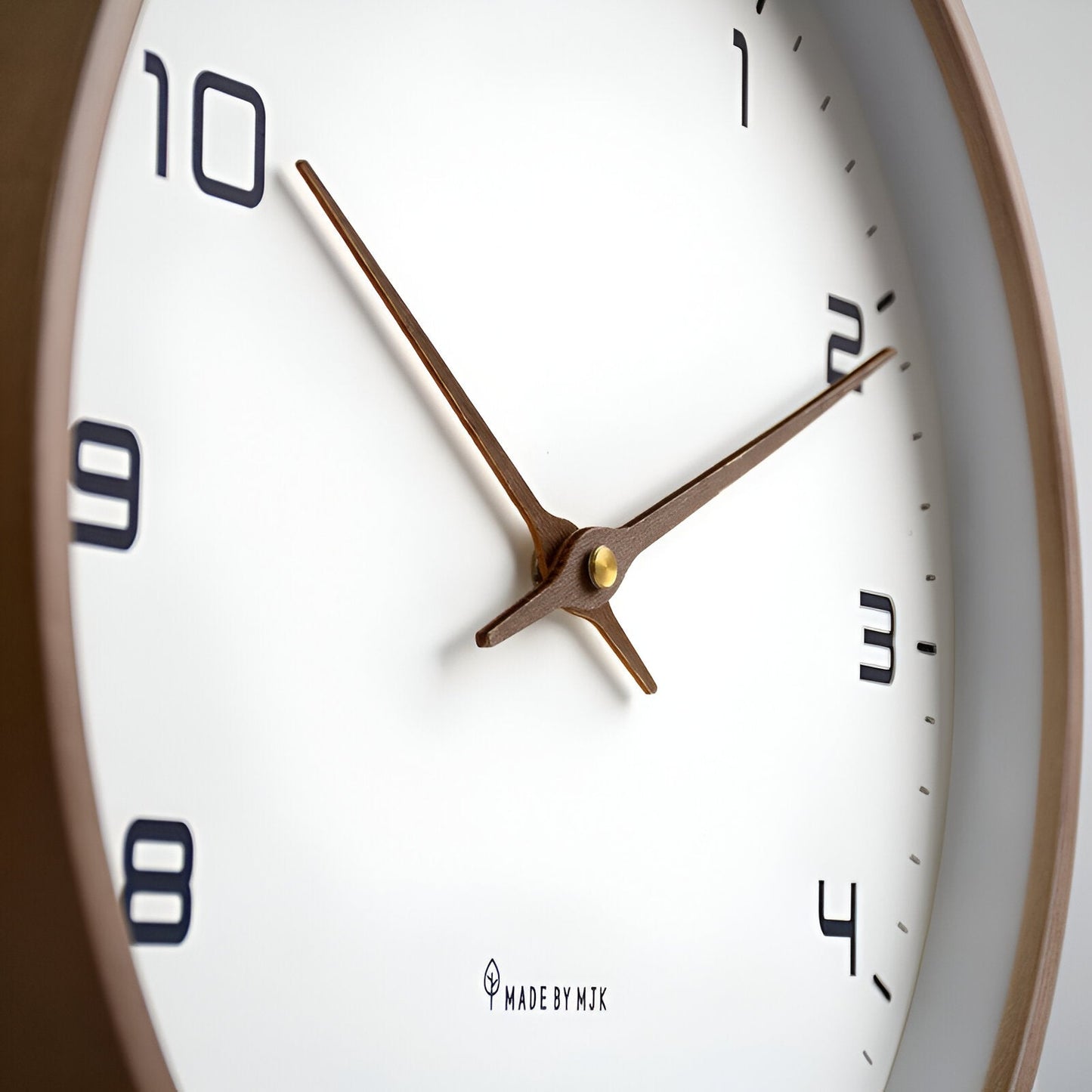 Nordic Wall Clock — Silent Quartz & Natural Wood Frame 30cm 4