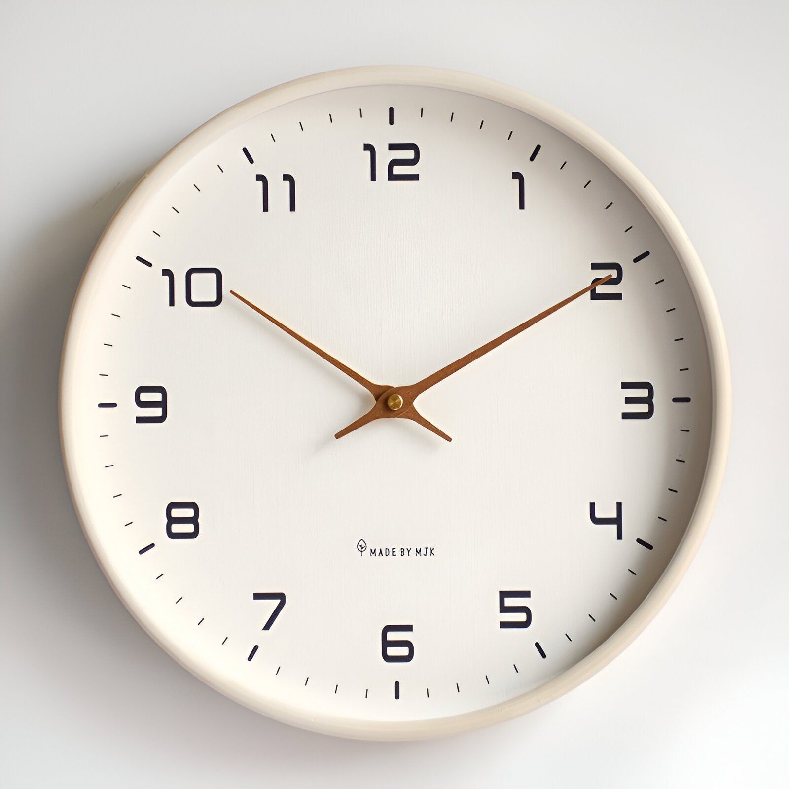 Nordic Wall Clock — Silent Quartz & Natural Wood Frame 30cm 9