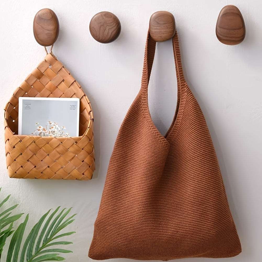 OakPebble Wooden Wall Hooks Set of 4 — Organic Design 1