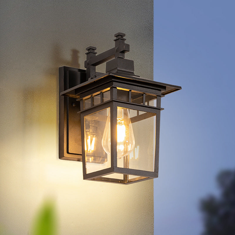 Outdoor Waterproof Lantern Wall Light — E27 IP23 Aluminum 1