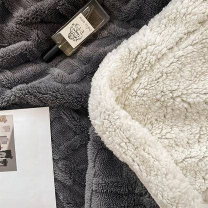 Reversible Fleece Blanket — Ultra-Soft Double-Sided Winter Throw 4