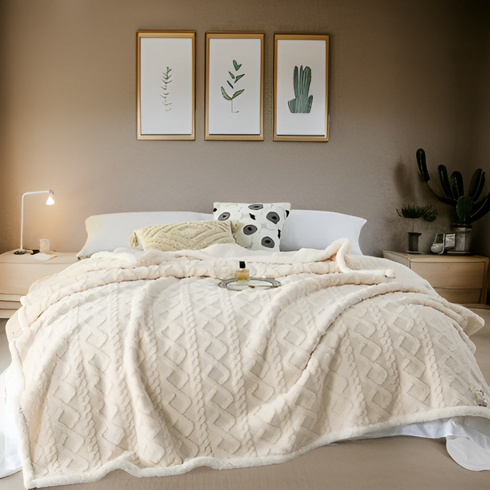 Reversible Fleece Blanket — Ultra-Soft Double-Sided Winter Throw 9