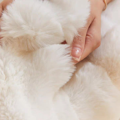 Ultra-Soft Luxury Throw Blanket — Elegant Warmth for Bed & Sofa 6
