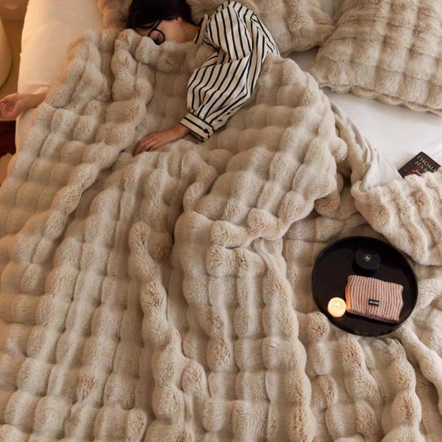 Ultra-Soft Luxury Throw Blanket — Elegant Warmth for Bed & Sofa 1