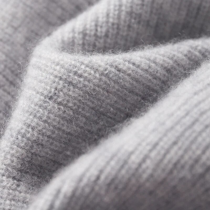 Valletta Men's Ultra-Soft Hoodie — Warm & Sleek Fit 3