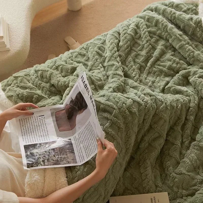 WarmWool Double-Sided Fleece Blanket — Ultra-Soft Winter Throw 2