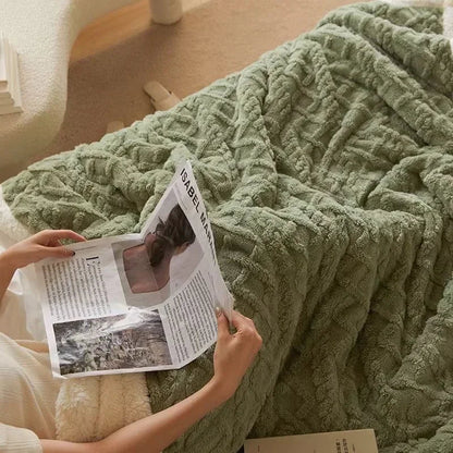 WarmWool Double-Sided Fleece Blanket — Ultra-Soft Winter Throw 2