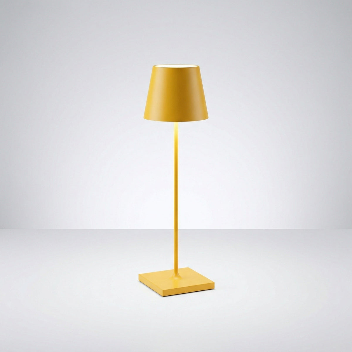 Wireless Rechargeable LED Table Lamp — Dimmable IP65 1