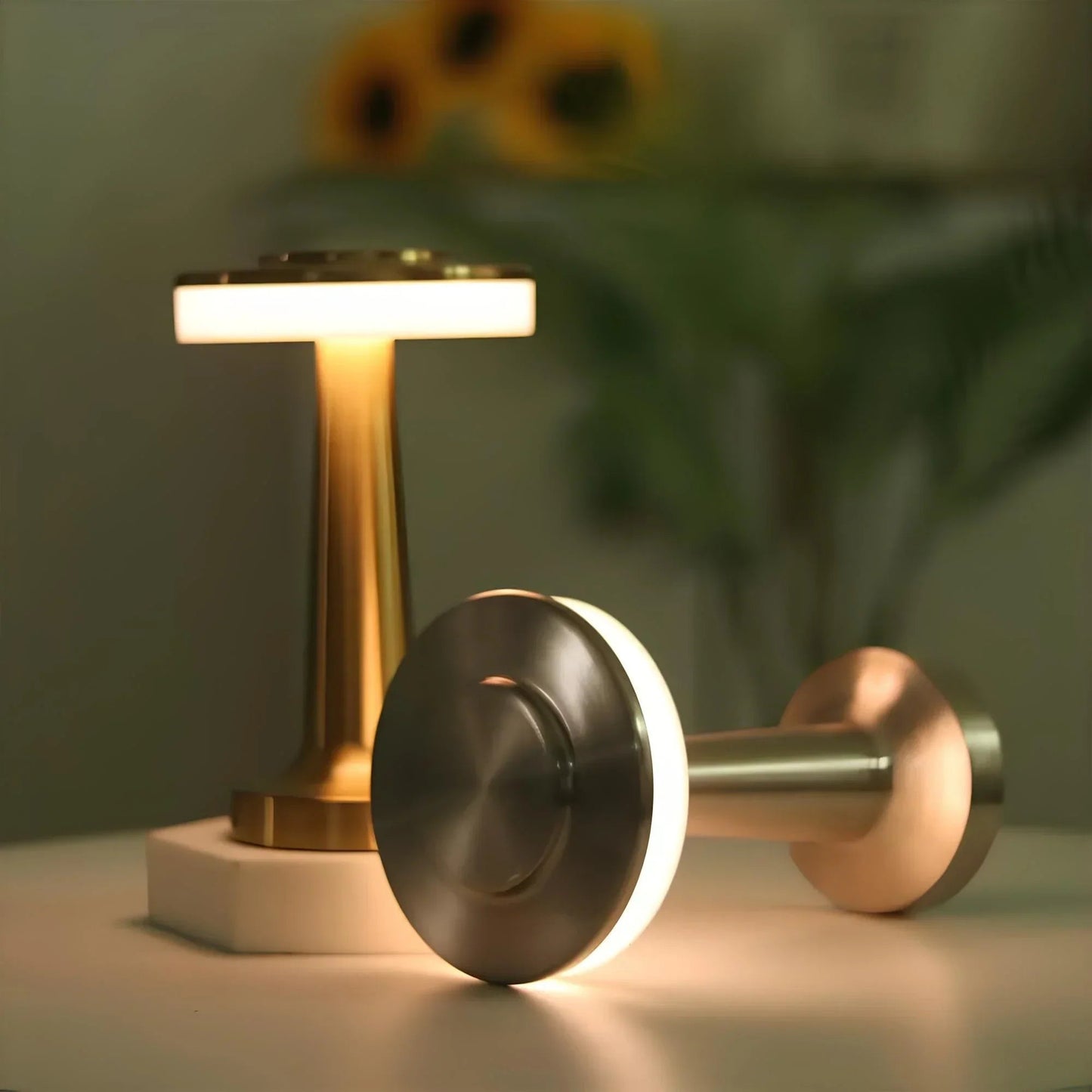 Wireless Retro Table Lamp — Dimmable USB-C Rechargeable Light 9