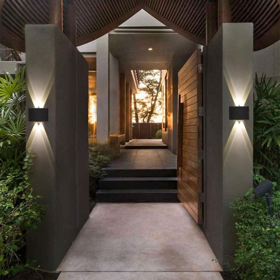 YardGlow LED Outdoor Wall Light — Waterproof Aluminum 2W–8W 3